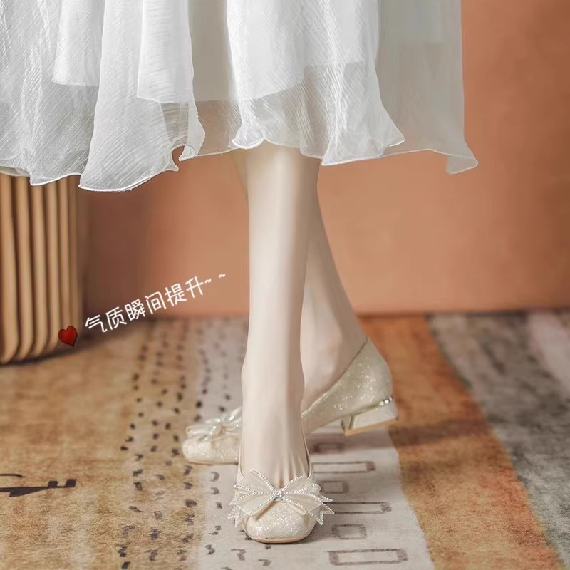 2025 여성 가을 신상 이브닝 소프트 솔 로우탑 웨딩 - Heels 리뷰 및 가격